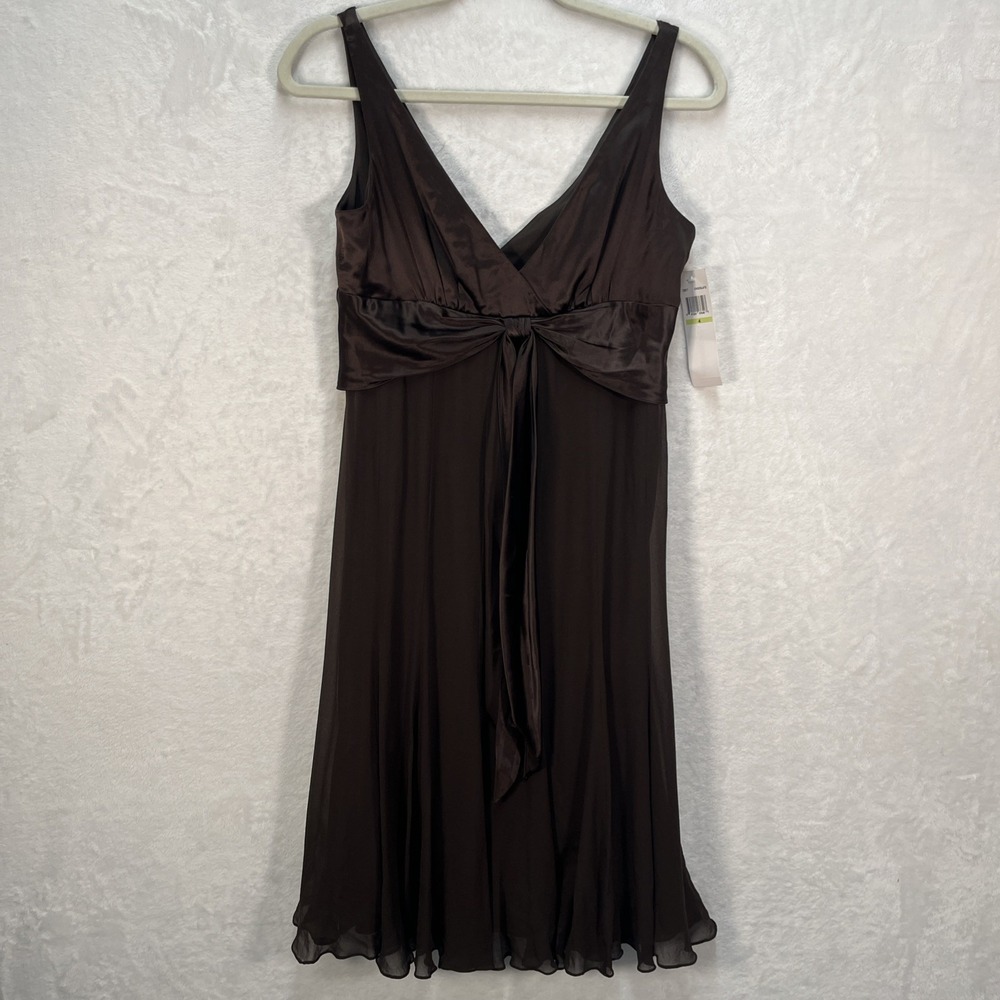 Maggie London Silk Vneck Sleeveless Dress Womens 4 Brown Cocktail Satin Bow